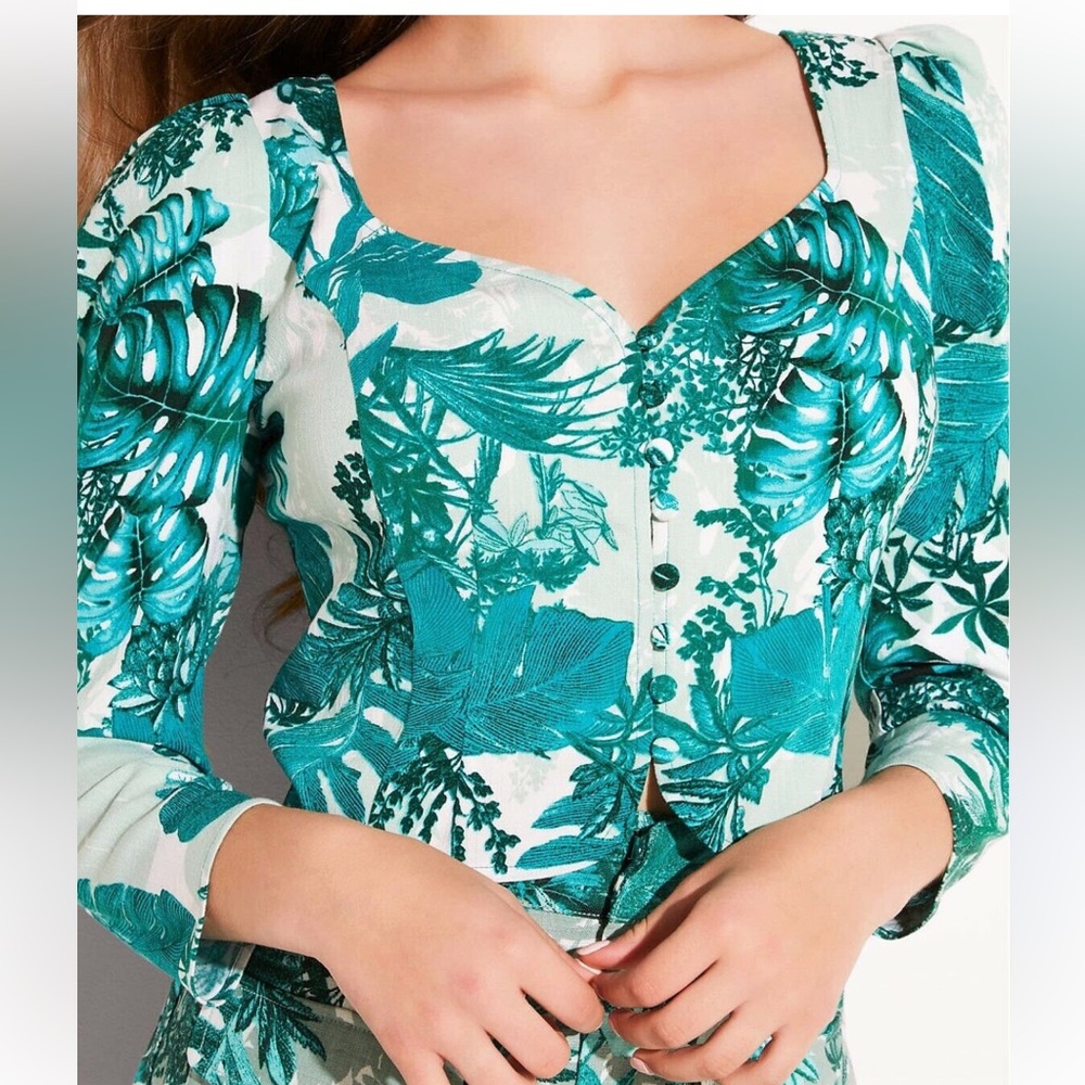 Guess Jungle Print Green Linen Top